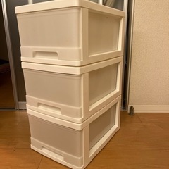 収納ケース　白✖️3の画像