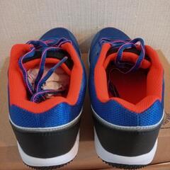 新品22cmスニーカーの画像