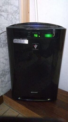 シャープのプラズマクラスター7000です