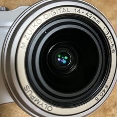 【取引決定】ミラーレス一眼 PEN E-PL1 【OLYMPUS】 ボディ ホワイトの画像