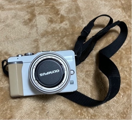 【取引決定】ミラーレス一眼 PEN E-PL1 【OLYMPUS】 ボディ ホワイト