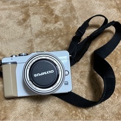 【取引決定】ミラーレス一眼 PEN E-PL1 【OLYMPUS...