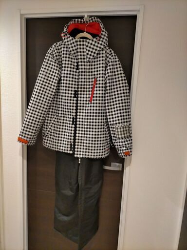 スキーウェア 上下セット IGNIO Mサイズ 身長167～173cm 男女兼用 楽天