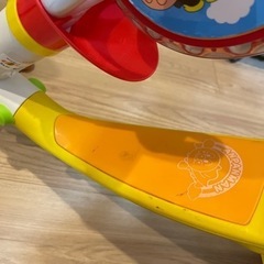 アンパン乗用おもちゃの画像