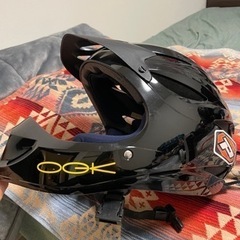 OGK ヘルメット　自転車競技用？　Lサイズ