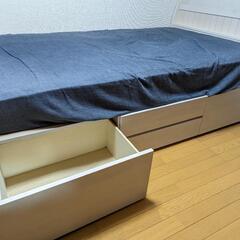 【3月9日まで】ニトリセミダブルベッド　マットレス付きの画像