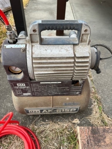 MAX エア コンプレッサ AK-615P