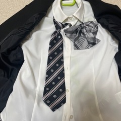 卒業式の服の画像