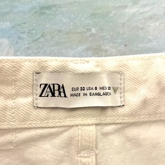 【期間限定】値下げしました⭐︎ZARA ジーンズ　ホワイト　XSの画像