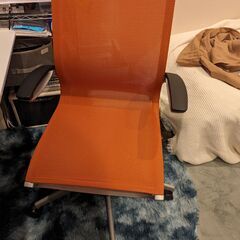 オフィスチェアをお譲りします。