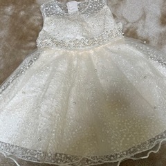 ベビードレス　70cm