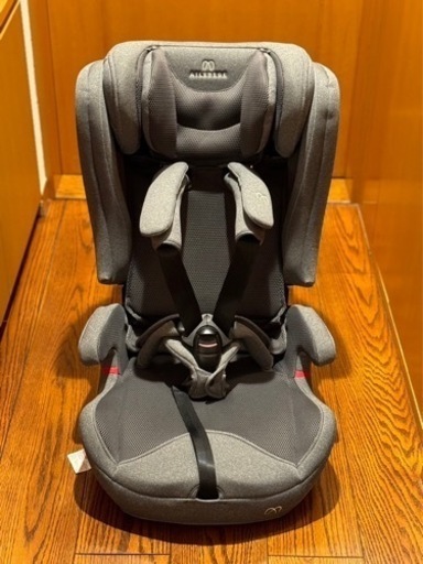 パパット2 チャイルドシート　1歳から11歳まで使える　