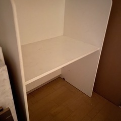 塾の自習で使うような学習机お譲りしたいです。の画像
