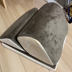折りたたみクッション