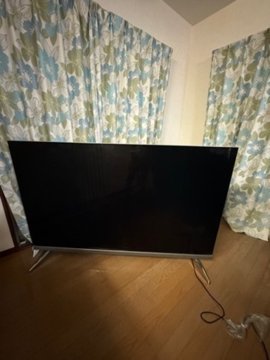 テレビ　70V