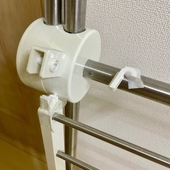 【お譲り先決まりました】室内用物干しの画像