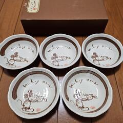 新品☆ミッキーマウスの皿