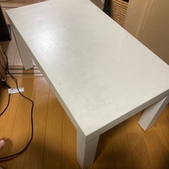 【３月中に処分予定】IKEAのテーブル差し上げます。