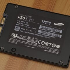 【無料】SAMSUNG（サムソン）SSD　850EVO　120GB　中古の画像