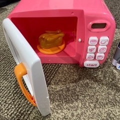 レジスター・電子レンジのおもちゃ2点セットの画像
