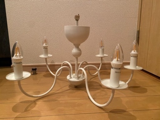 IKEAのシャンデリア　子供部屋などに