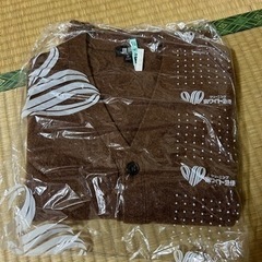 UNIQLO プレミアムラムVネックカーディガンの画像
