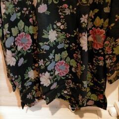 ★【レア美品】yesno 花柄パーカー　男女兼用可　Sサイズの画像