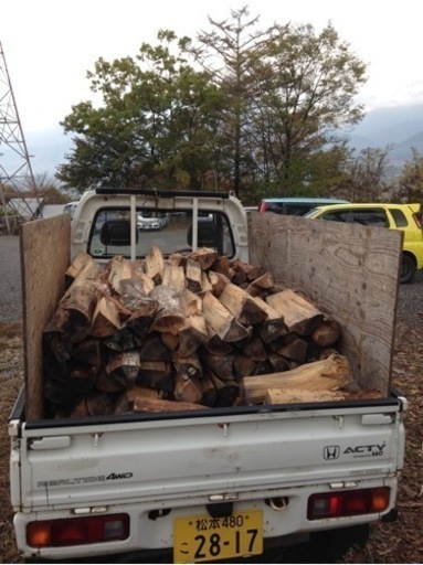 楢の薪、薪ストーブ用に