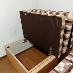 【神奈川】【秦野】折りたたみ可能ベッドの画像