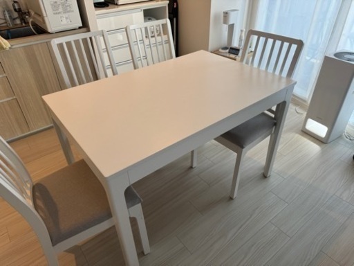 IKEA イケア  EKEDALEN エーケダーレン　伸長式テーブル