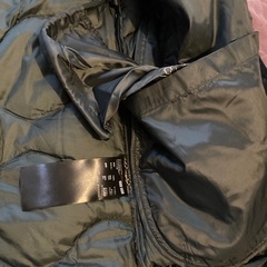 ⚠️取引中⚠️今期　ユニクロ　ロング　ベスト　Mの画像