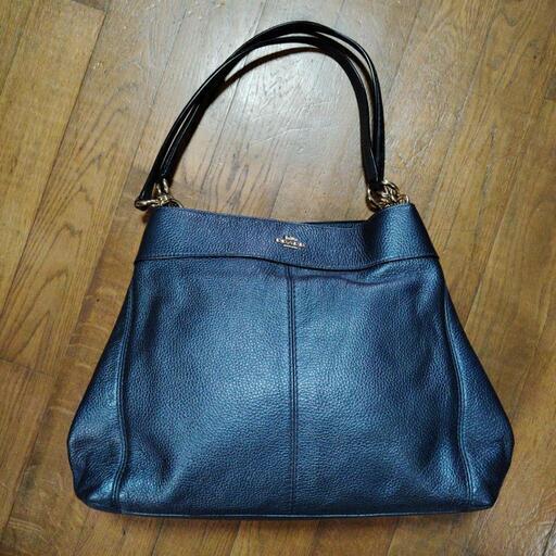 COACH☆ショルダーバッグ。