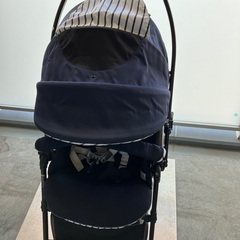 Combi ベビーカーの画像