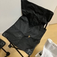 折り畳み小チェアー　4脚セットの画像