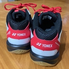 バドミントン　YONEX  シューズ（新品）の画像