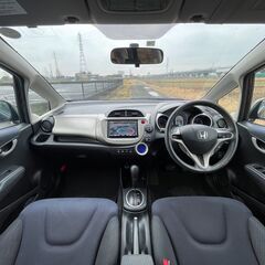 ホンダ フィット ハイブリッド 丸まる2年車検付 社外ナビ DTVの画像