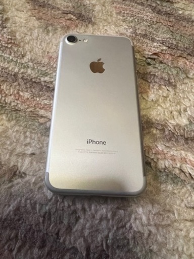 iPhone7 32GB SIMフリー（au SIMロック解除済み）美品です。
