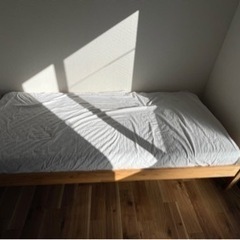ベッドフレーム　格安にてお譲りします。の画像