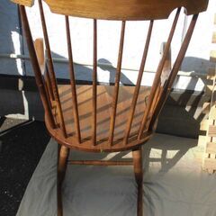 JM18169)ロッキングチェア 飛騨家具 幅：約52cm 高さ：約102cm 奥行：約46cm 中古品【取りに来られる方限定】の画像
