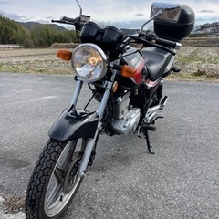 スズキ EN125-2A キャブ車