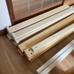 【お値下げ可】ベッドフレーム　シングル　木製の画像
