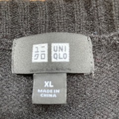 UNIQLOセーター　XLサイズの画像