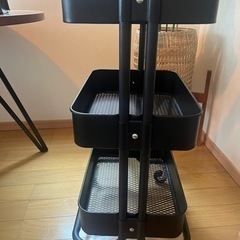 【新品】IKEAワゴン　ブラック　ロースコグの画像