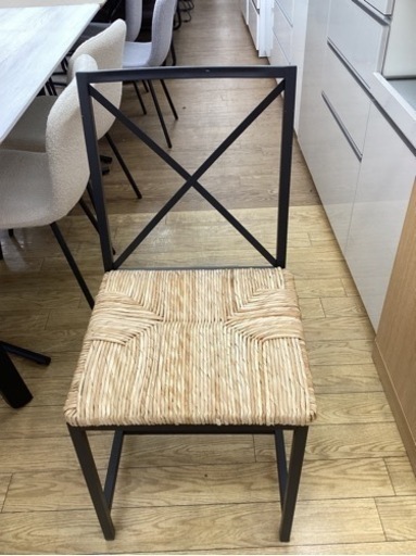 KA-67【新入荷　リサイクル品】IKEA パイン材　ラウンドテーブル3点セット　ナチュラル×黒