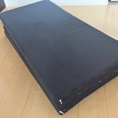 四つ折り折り畳みマットレス