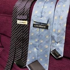 青木のネクタイの画像