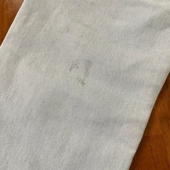S ダメージジーンズの画像