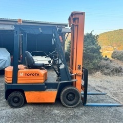 ◆動作OK! トヨタ フォークリフト 5FG14 3段マスト 最大揚高5.5M 油圧シリンダー滲み シート ダメージ などありの為現状優先 格安！の画像
