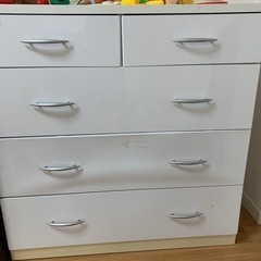 収納タンスの画像