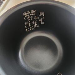 IH炊飯器　アイリスオオヤマ製　綺麗な中古の画像